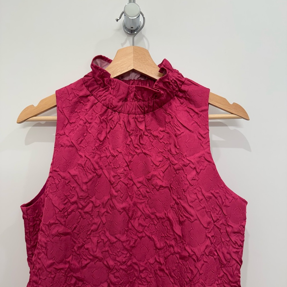 THML Textured Ruffled Dress - Picture 4 of 8